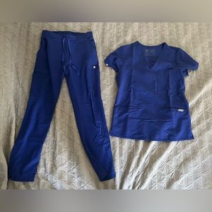 Used Figs Scrubs Set